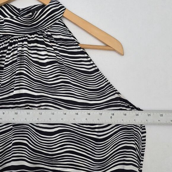 Bebe Women’s M Black White Stripe 100% Silk Halter Tunic Blouse Keyhole Back - Picture 8 of 9